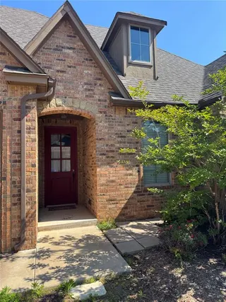 Sold home at 3320 Enclave Lane