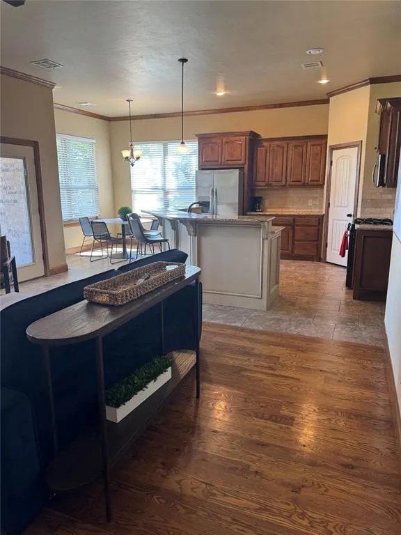 Photo 8 — 3320 Enclave Lane, Norman, OK 73072