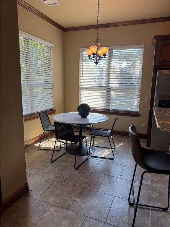 Photo 13 — 3320 Enclave Lane, Norman, OK 73072