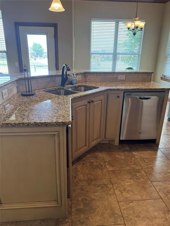 Photo 34 — 3320 Enclave Lane, Norman, OK 73072