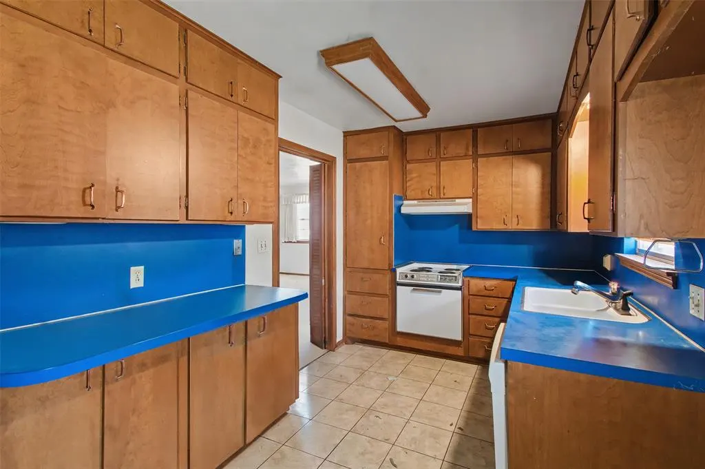 Photo 10 — 1708 Dover Drive, Ponca City, OK 74604