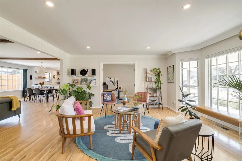 Photo 5 — 2225 NW 45th Street, Oklahoma City, OK 73112