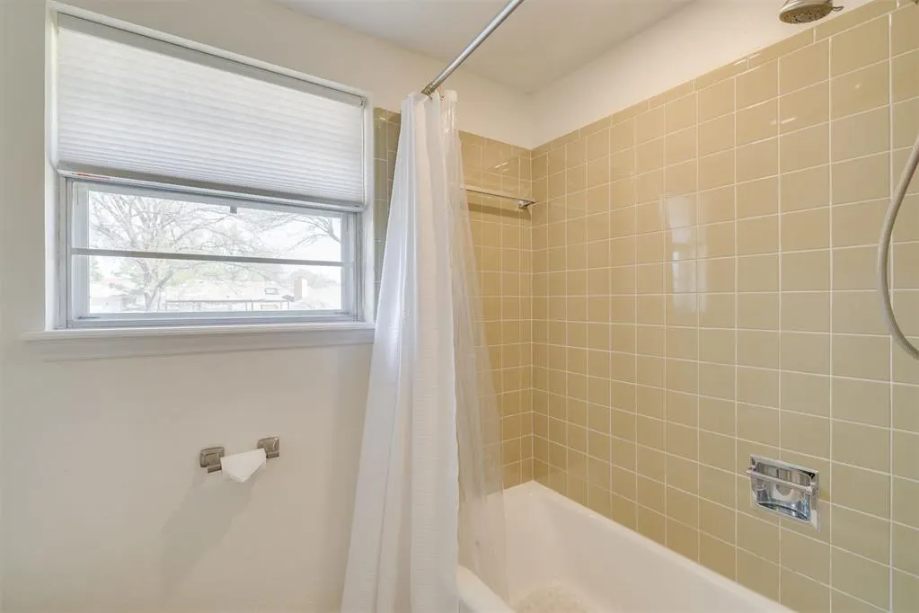 Photo 38 — 2225 NW 45th Street, Oklahoma City, OK 73112