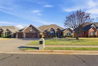 Sold home at 1501 SW 137th Terrace