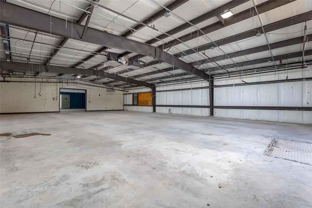Photo 28 — 851 N 4th Street, Guthrie, OK 73044