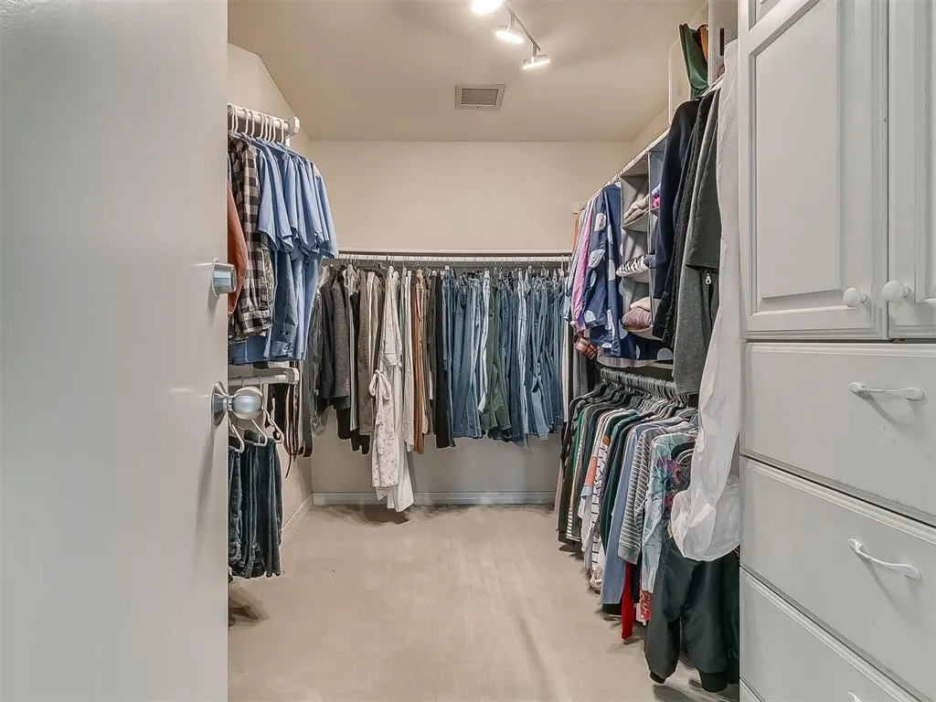 Photo 22 — 10200 Oak Park Drive, Midwest City, OK 73130