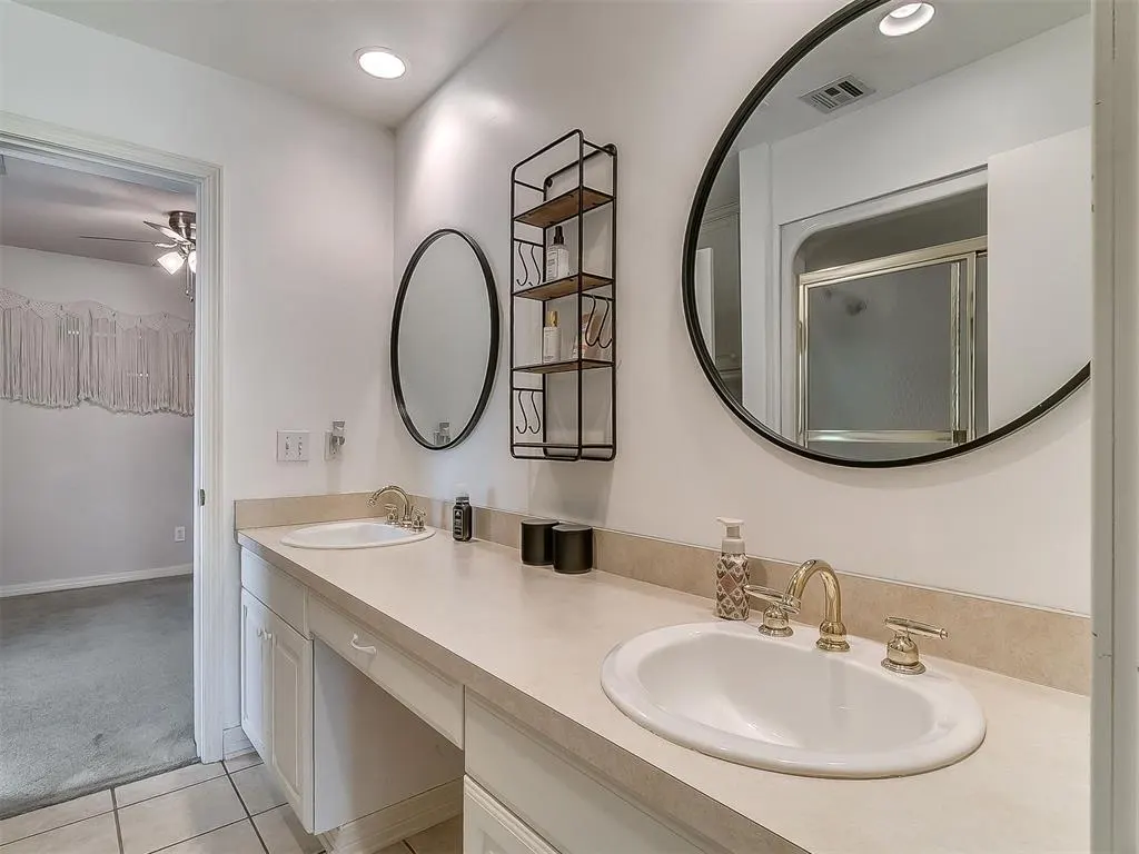 Photo 27 — 10200 Oak Park Drive, Midwest City, OK 73130