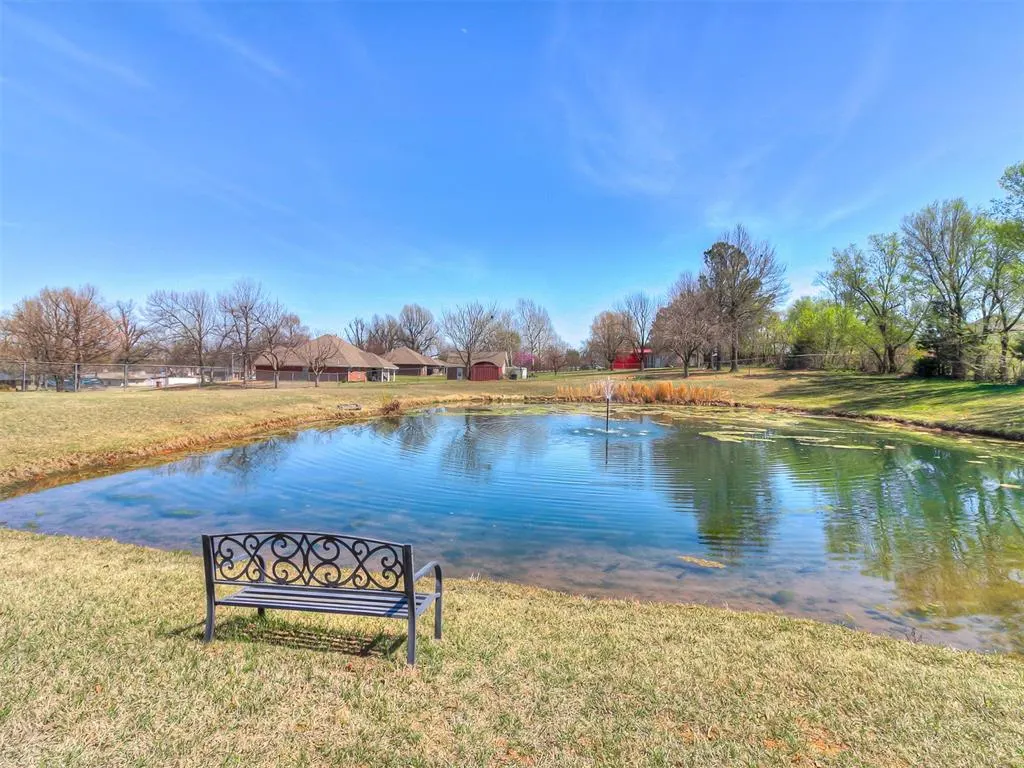 Photo 36 — 10200 Oak Park Drive, Midwest City, OK 73130