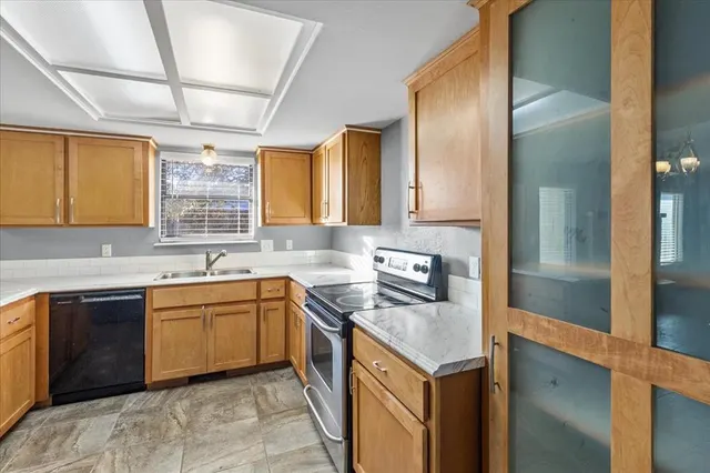 Photo 8 — 8800 92nd Street, Oklahoma City, OK 73132