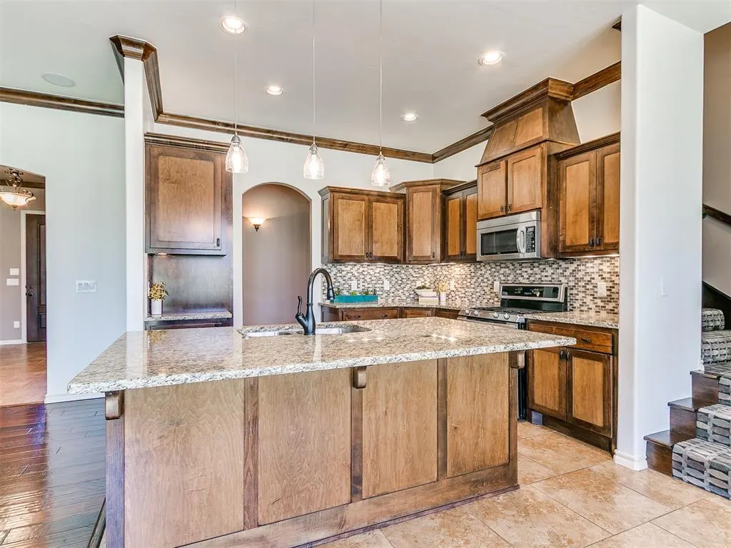 Photo 15 — 1409 Brayhill Road, Edmond, OK 73003