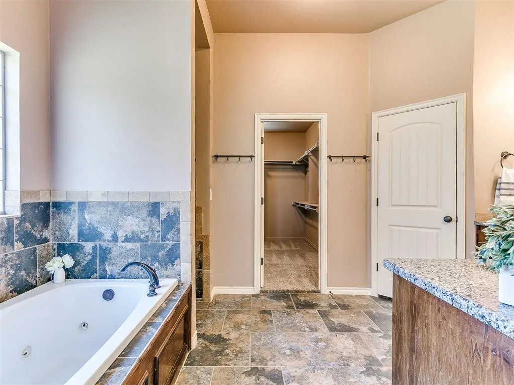 Photo 21 — 1409 Brayhill Road, Edmond, OK 73003
