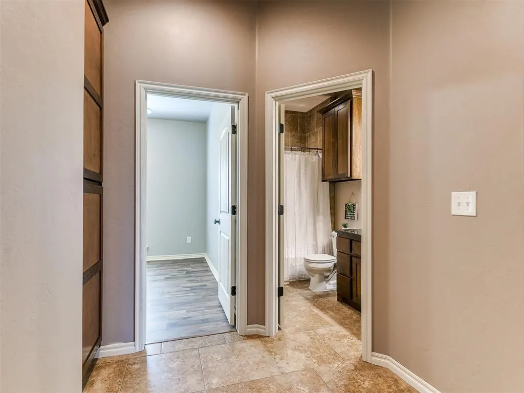 Photo 28 — 1409 Brayhill Road, Edmond, OK 73003