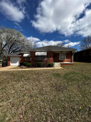 Sold home at 5428 N Francis Avenue