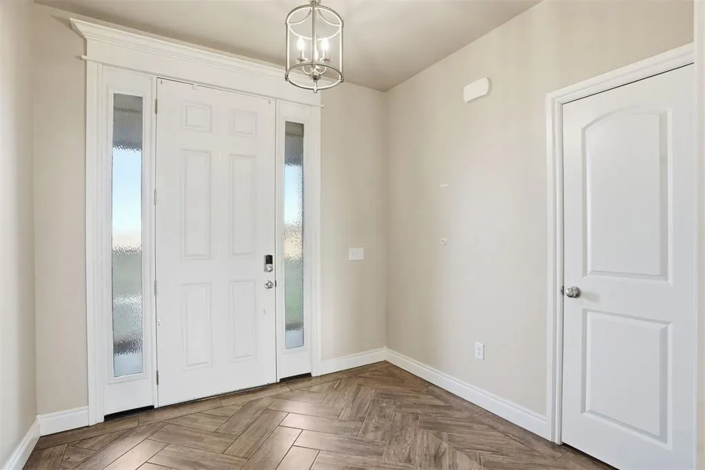 Photo 4 — 15637 S County Road 207 Road, Blair, OK 73526