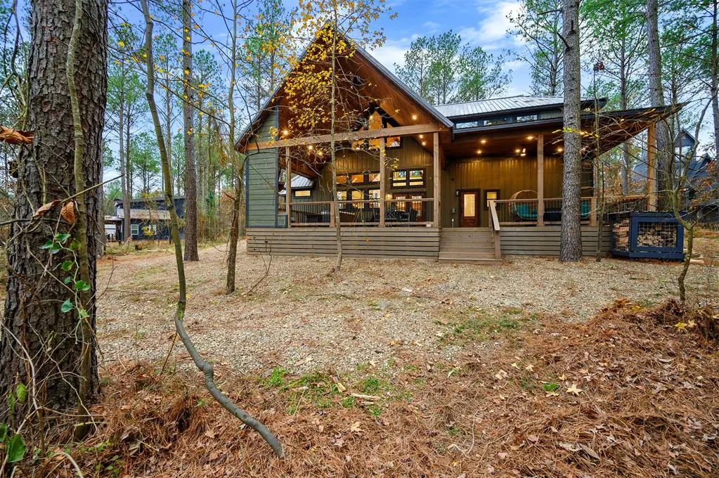Photo 2 — 62 Dogwood Blossom Trail, Broken Bow, OK 74728