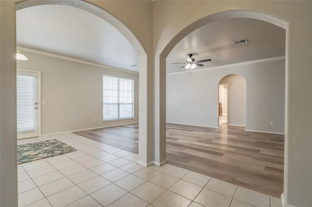 Photo 8 — 16133 Silverado Drive, Edmond, OK 73013