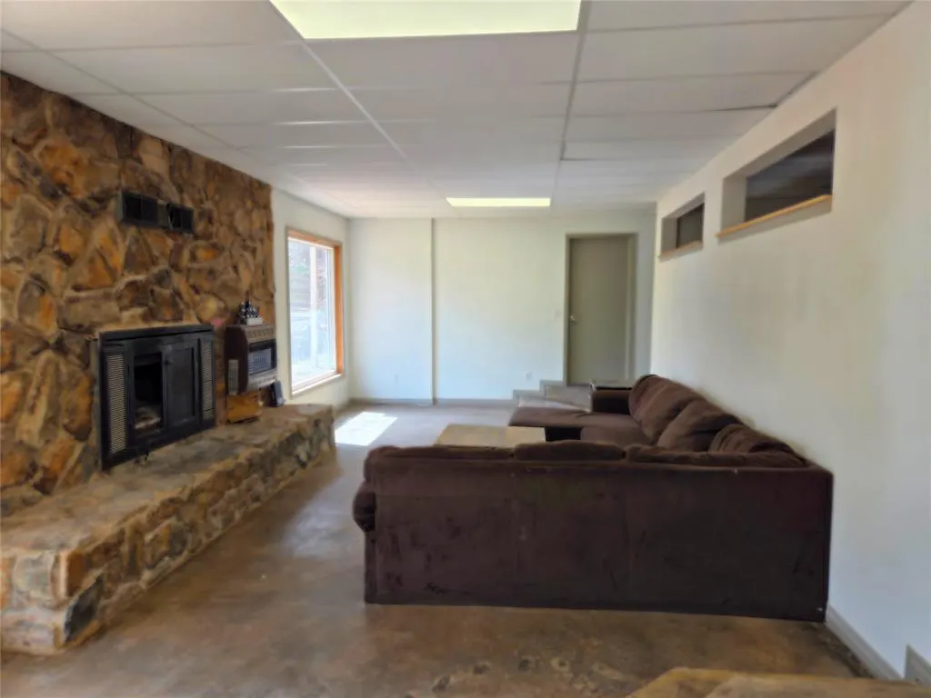 Photo 4 — 41587 Skelly Road, Asher, OK 74826