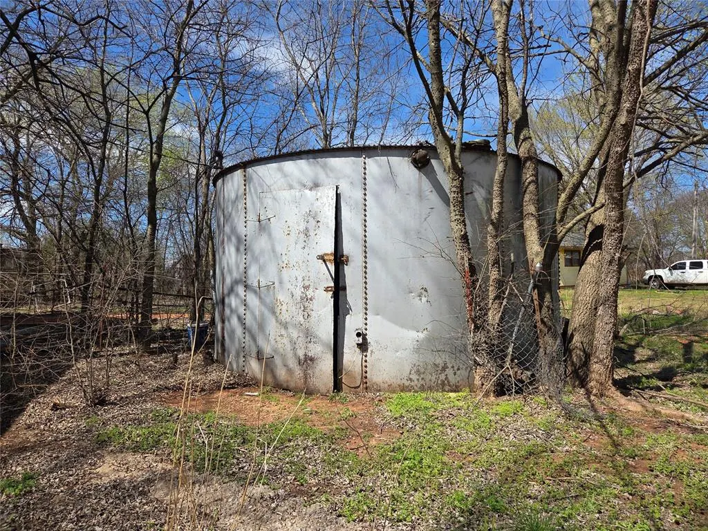Photo 36 — 41587 Skelly Road, Asher, OK 74826