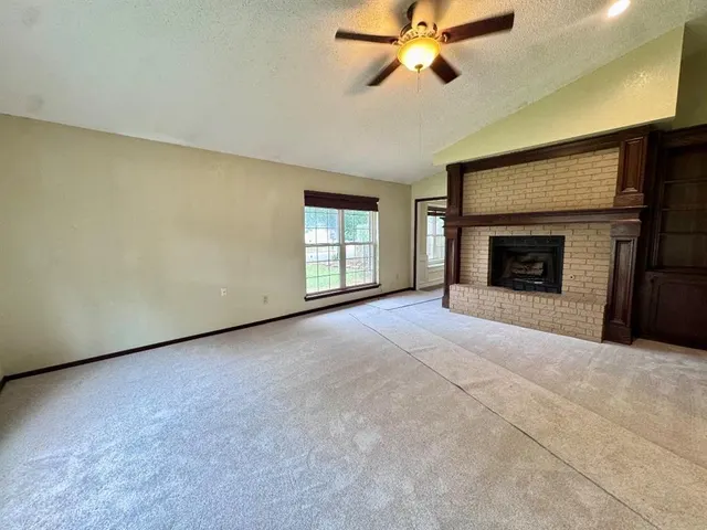 Photo 4 — 1037 NW 166th Street, Edmond, OK 73012