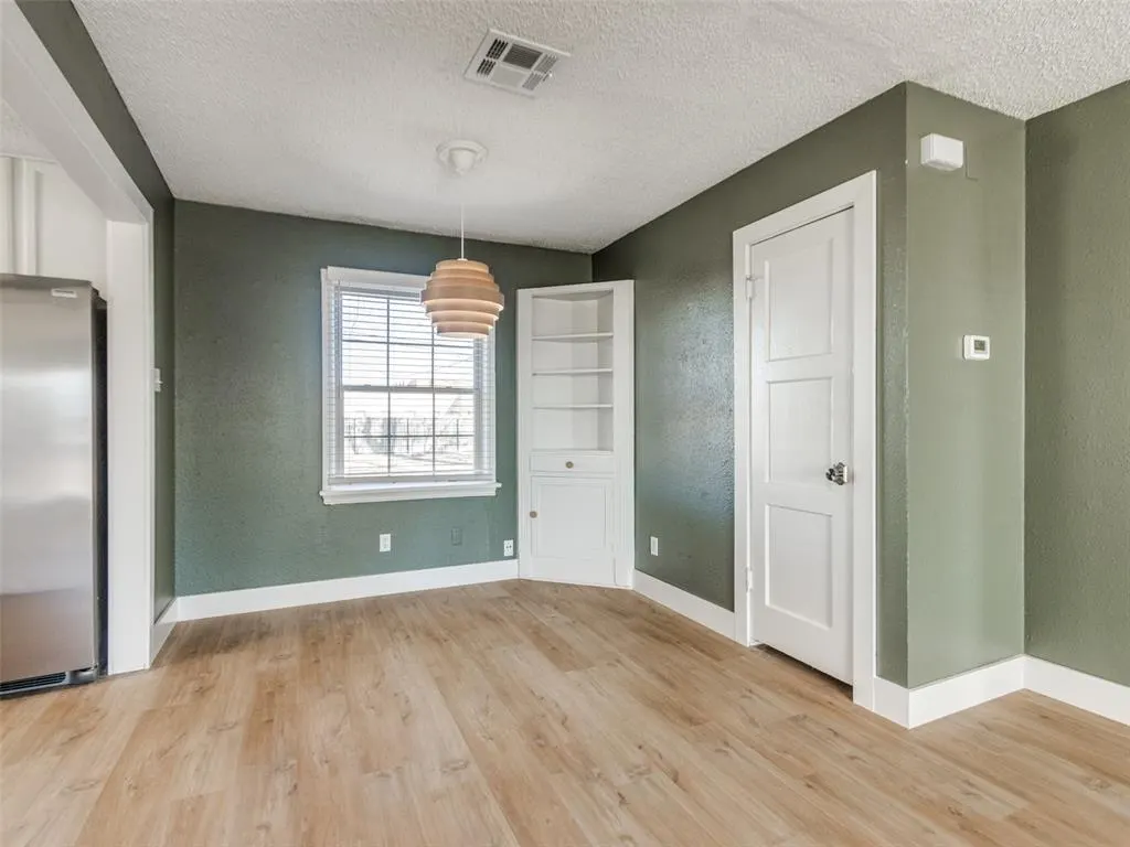 Photo 10 — 415 E Frank Street, Norman, OK 73071