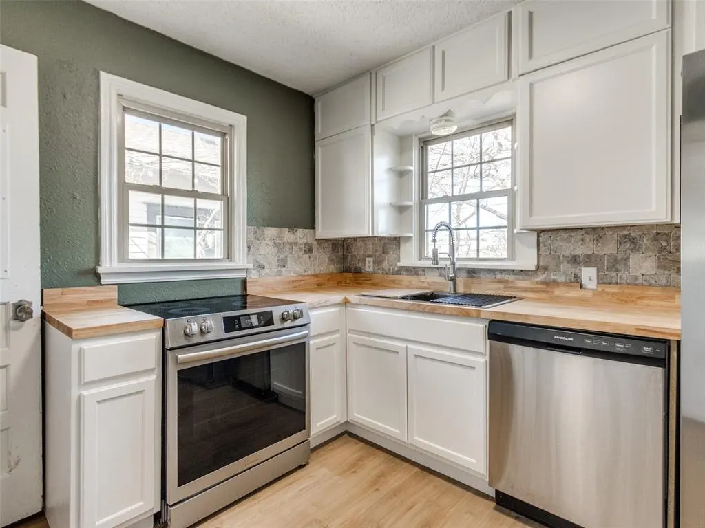 Photo 14 — 415 E Frank Street, Norman, OK 73071