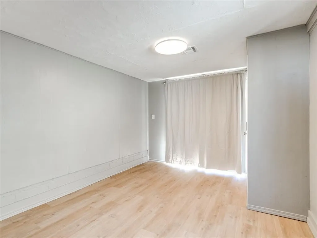 Photo 20 — 415 E Frank Street, Norman, OK 73071