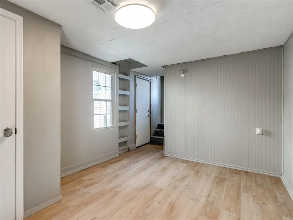 Photo 22 — 415 E Frank Street, Norman, OK 73071