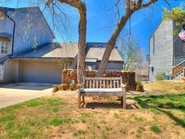 Photo 2 — 7444 S Winston Place 403, Tulsa, OK 74136