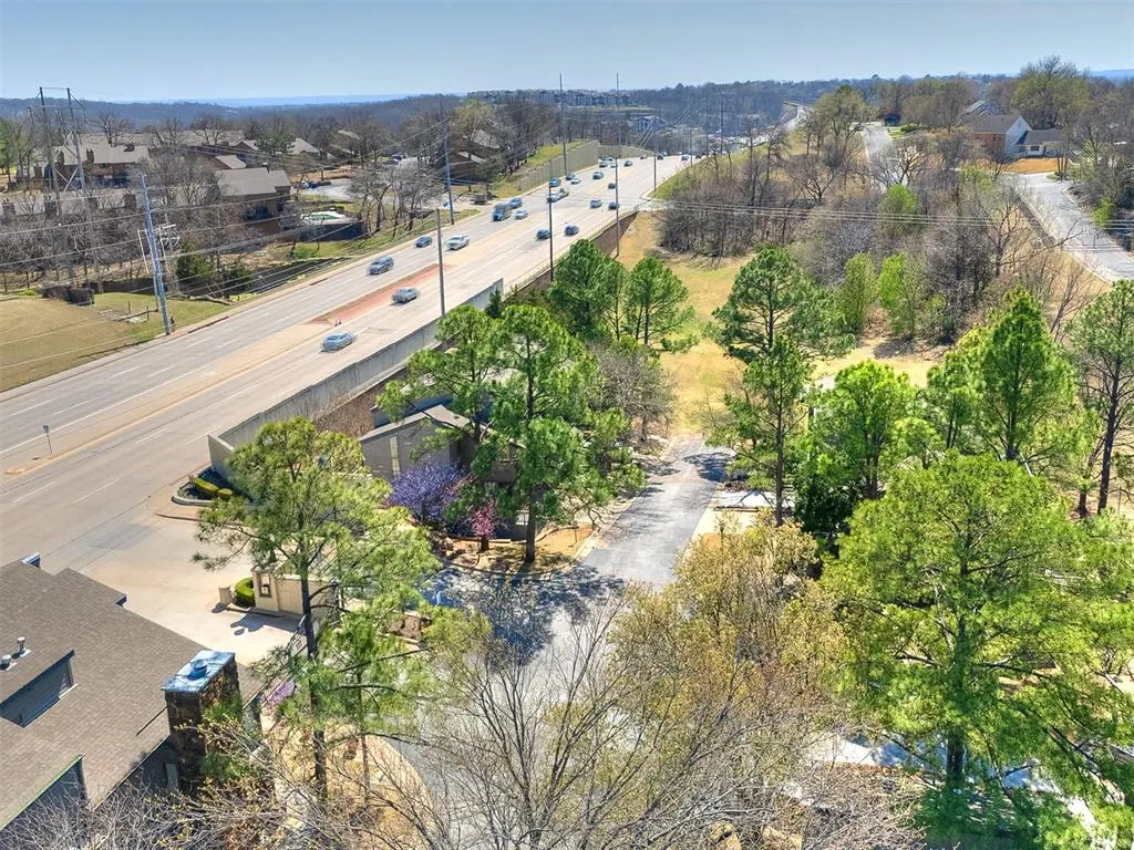 Photo 42 — 7444 S Winston Place 403, Tulsa, OK 74136