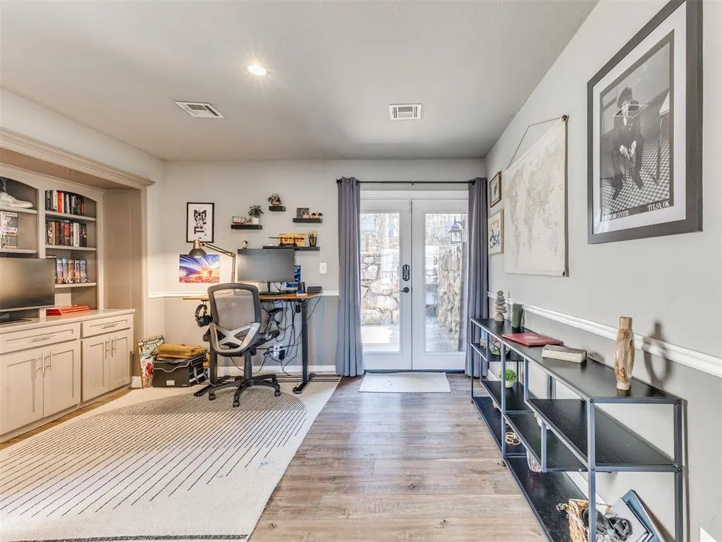 Photo 5 — 7444 S Winston Place 403, Tulsa, OK 74136