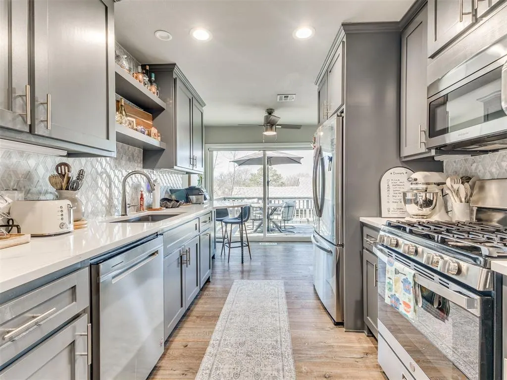 Photo 17 — 7444 S Winston Place 403, Tulsa, OK 74136