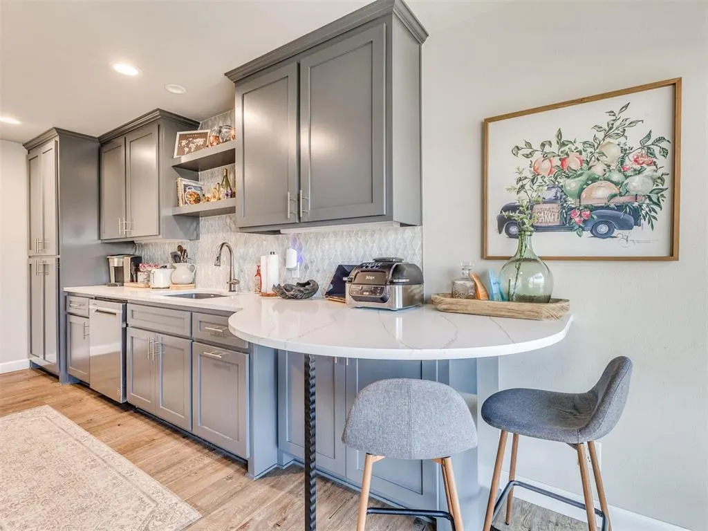 Photo 21 — 7444 S Winston Place 403, Tulsa, OK 74136