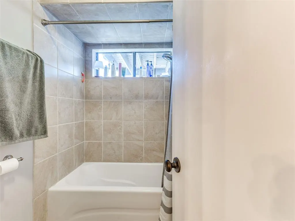 Photo 28 — 7444 S Winston Place 403, Tulsa, OK 74136
