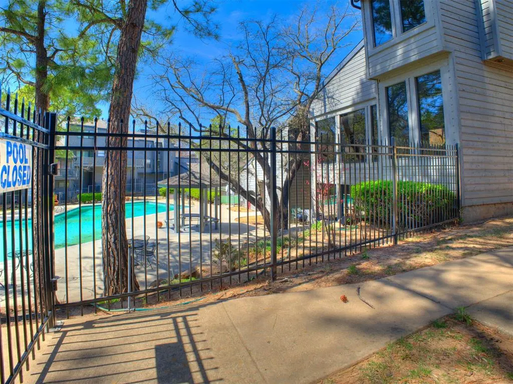 Photo 36 — 7444 S Winston Place 403, Tulsa, OK 74136