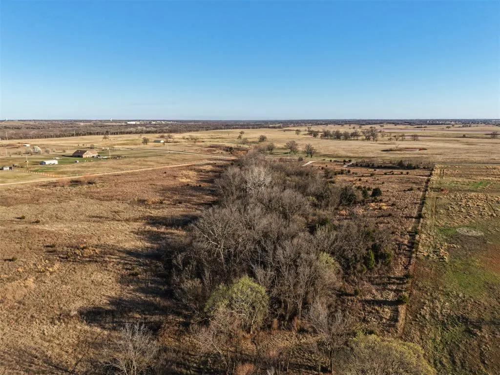 Photo 3 — 001 York Road, Slaughterville, OK 73051