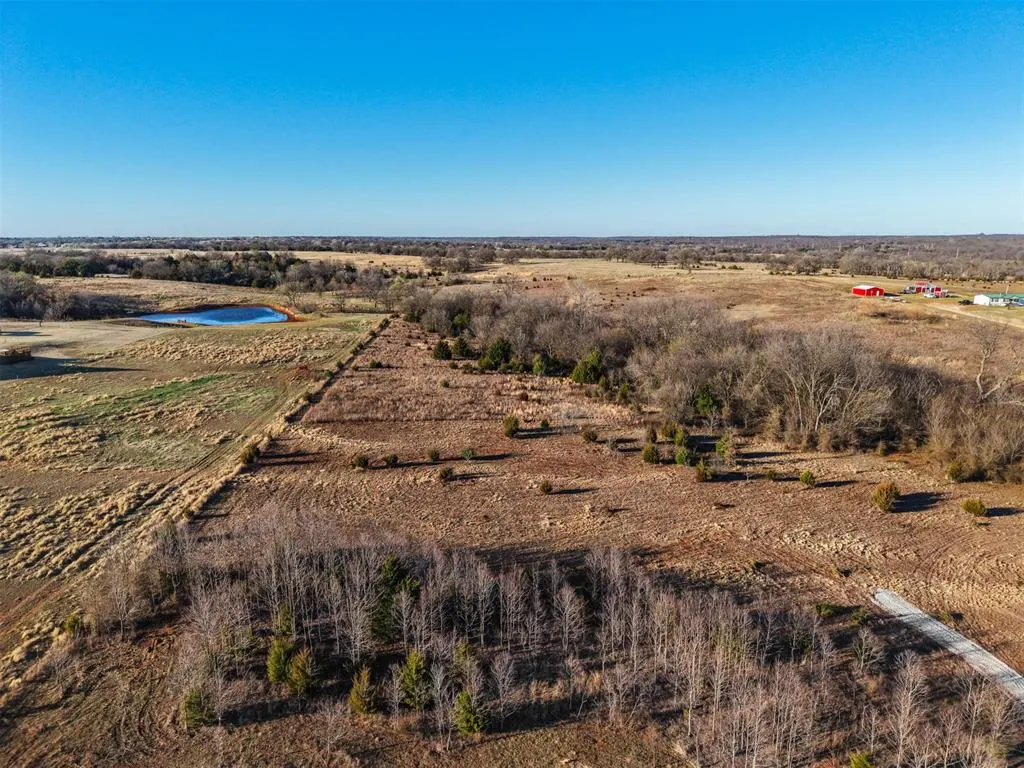 Photo 9 — 001 York Road, Slaughterville, OK 73051