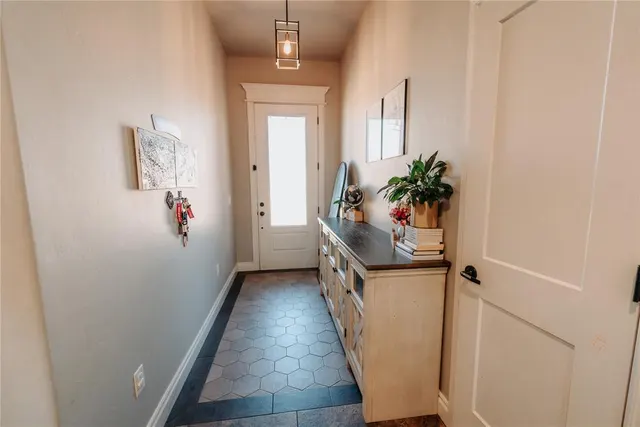 Photo 4 — 2108 Tumbleweed Lane, Altus, OK 73521