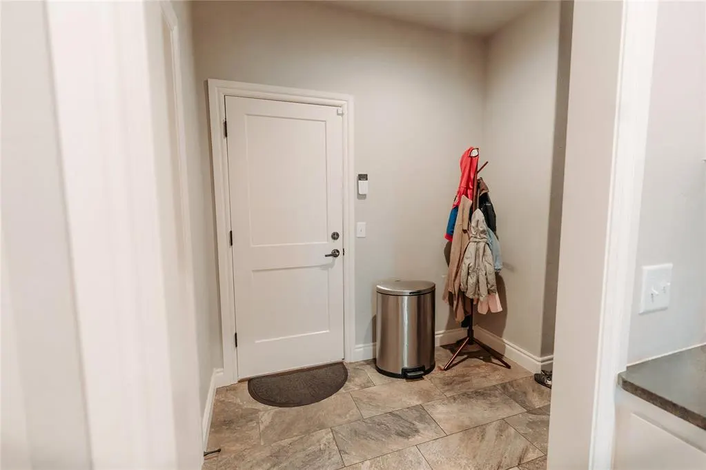 Photo 14 — 2108 Tumbleweed Lane, Altus, OK 73521