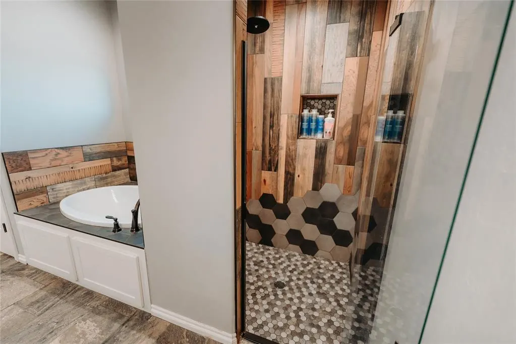 Photo 28 — 2108 Tumbleweed Lane, Altus, OK 73521