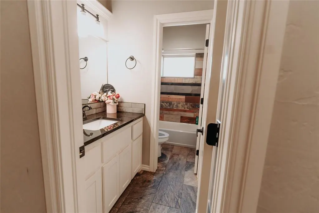 Photo 38 — 2108 Tumbleweed Lane, Altus, OK 73521