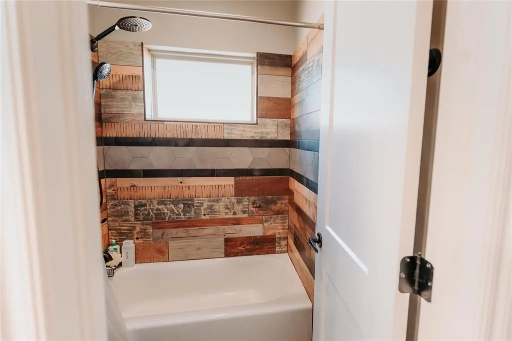 Photo 40 — 2108 Tumbleweed Lane, Altus, OK 73521