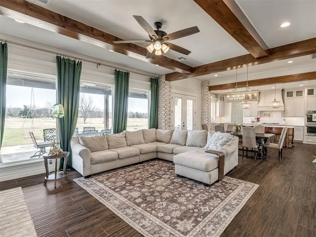 Photo 2 — 336131 E Creek Crossing Road, Meeker, OK 74855