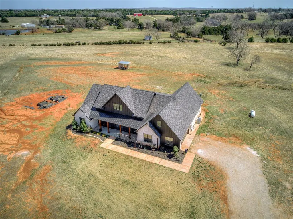 Photo 49 — 336131 E Creek Crossing Road, Meeker, OK 74855