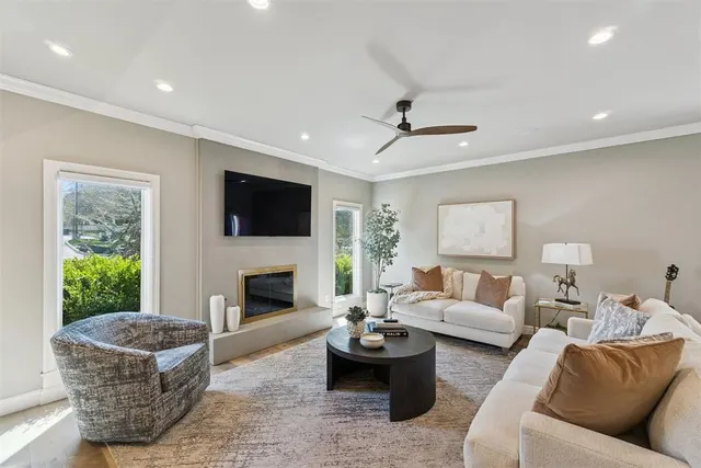 Photo 2 — 1201 Glenbrook Drive 1, Oklahoma City, OK 73118