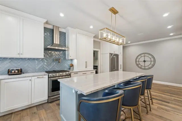Photo 7 — 1201 Glenbrook Drive 1, Oklahoma City, OK 73118