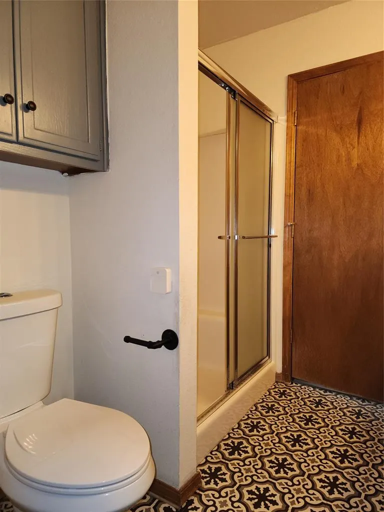 Photo 13 — 1004 SW 23rd Street, Moore, OK 73170