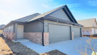 Sold home at 1204 NW 113TH Street