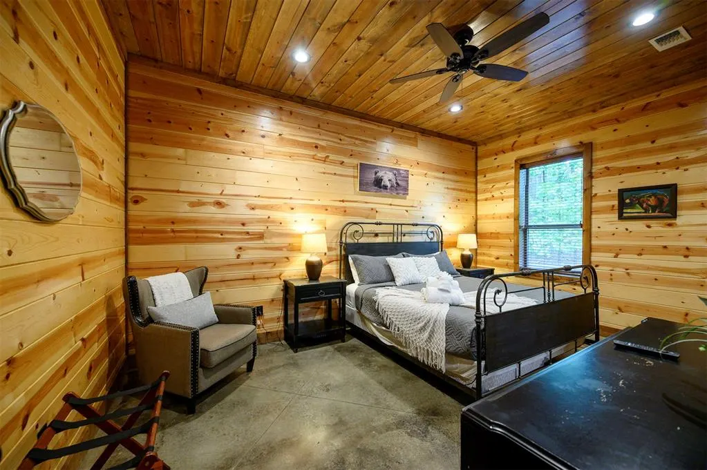 Photo 17 — 312 Sugar Pine Loop, Broken Bow, OK 74728