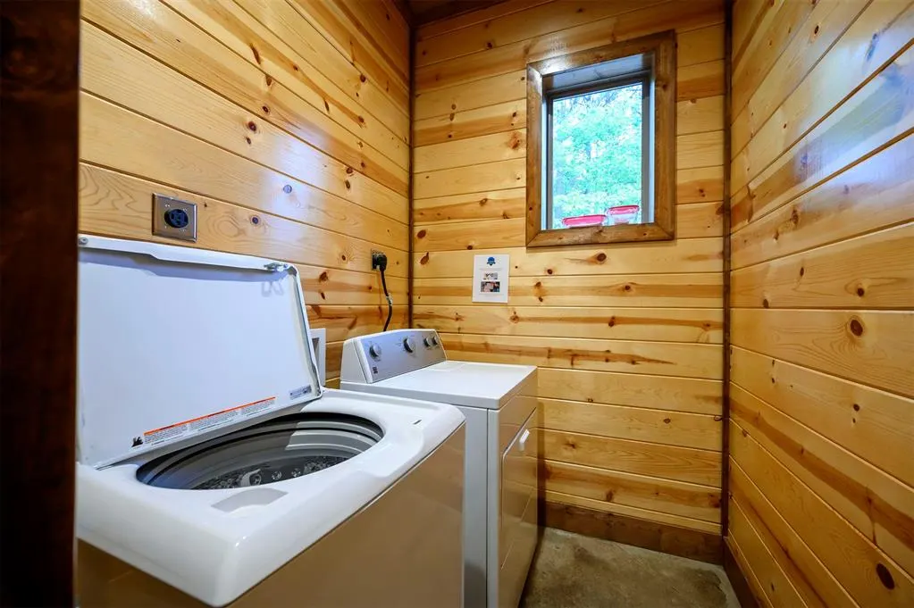 Photo 23 — 312 Sugar Pine Loop, Broken Bow, OK 74728