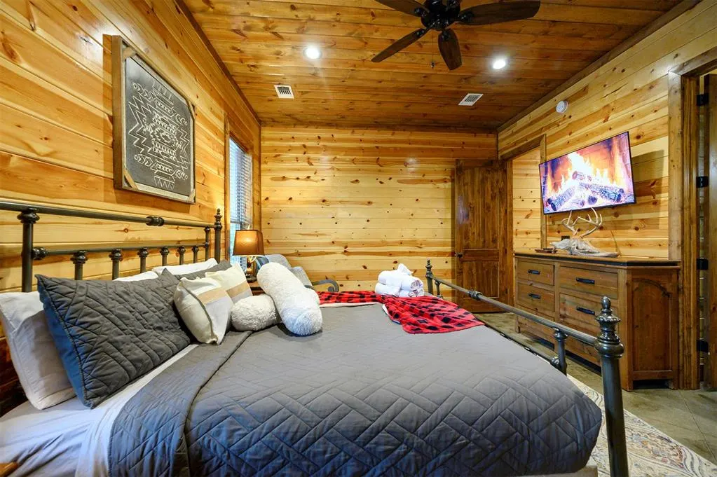 Photo 25 — 312 Sugar Pine Loop, Broken Bow, OK 74728